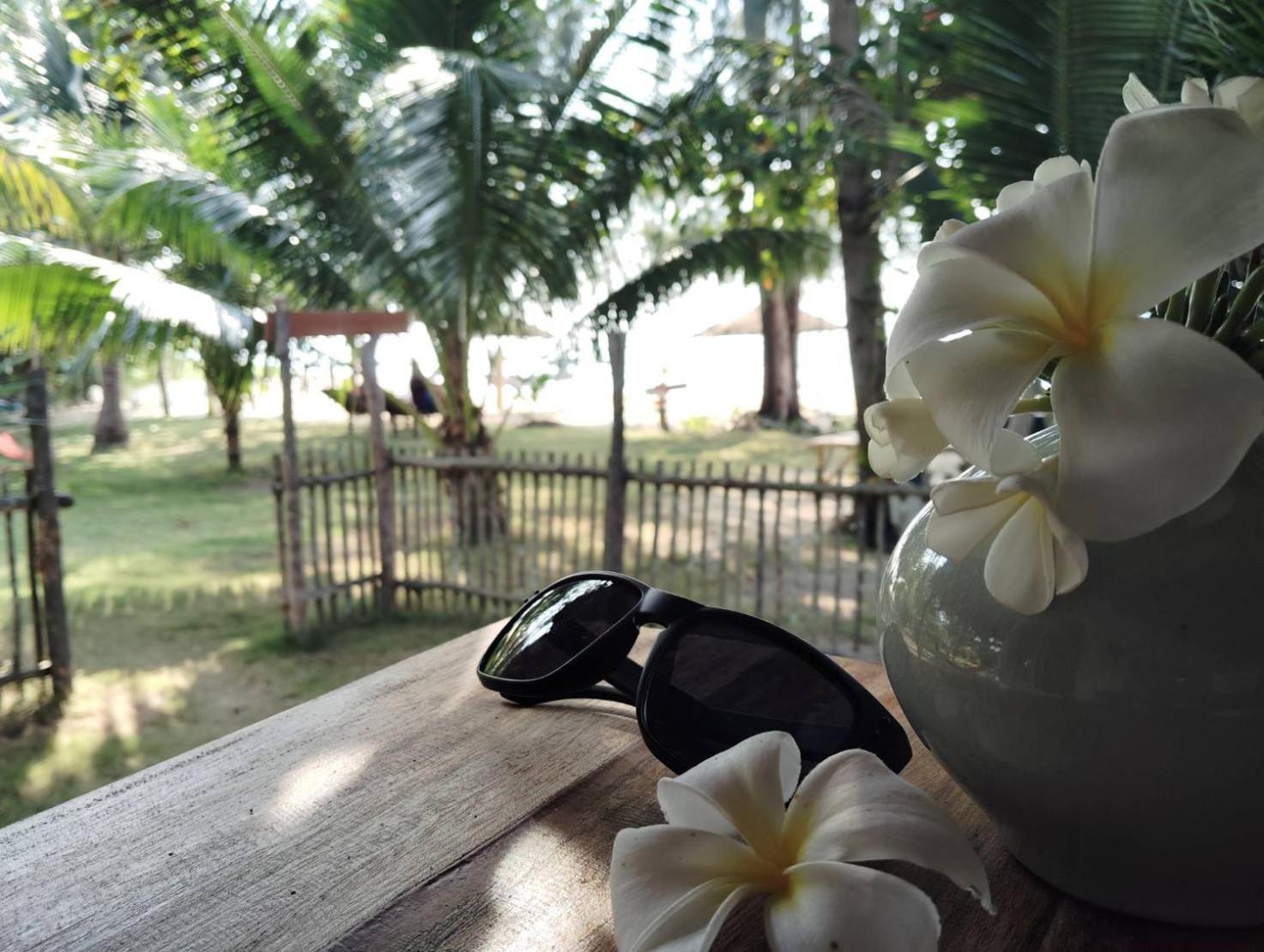 Koh Phaluai Beach Bangalow Ban Ko Nok Taphao Екстер'єр фото